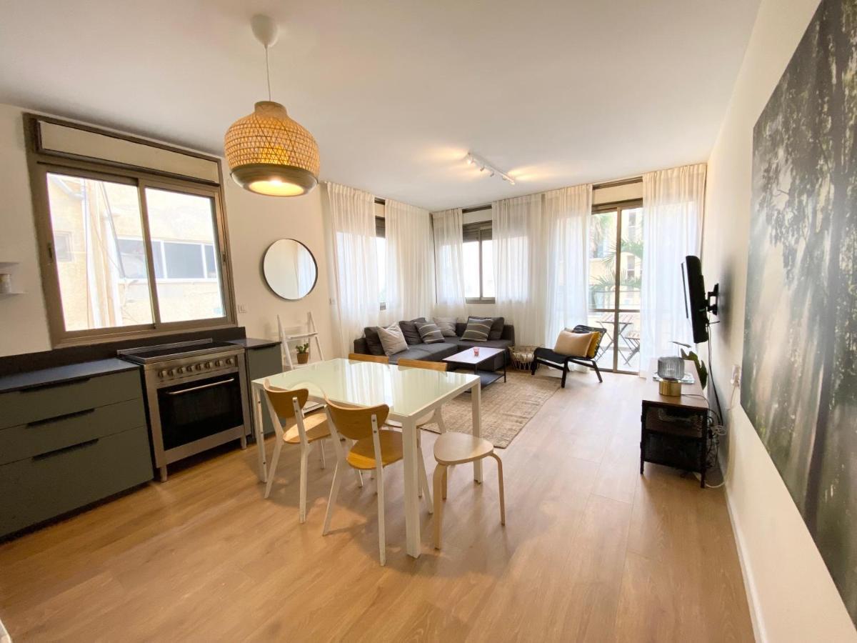 Sea Suites Tel Aviv Exterior photo