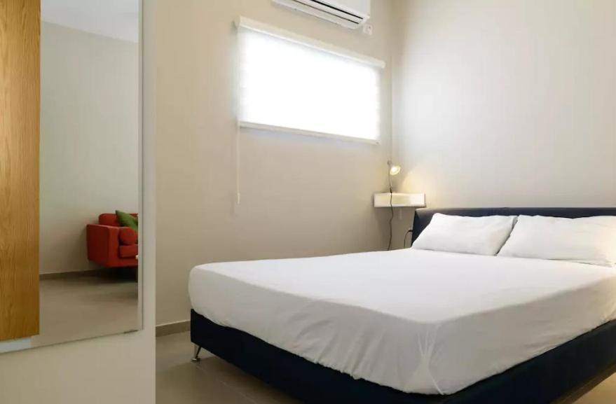 Sea Suites Tel Aviv Exterior photo