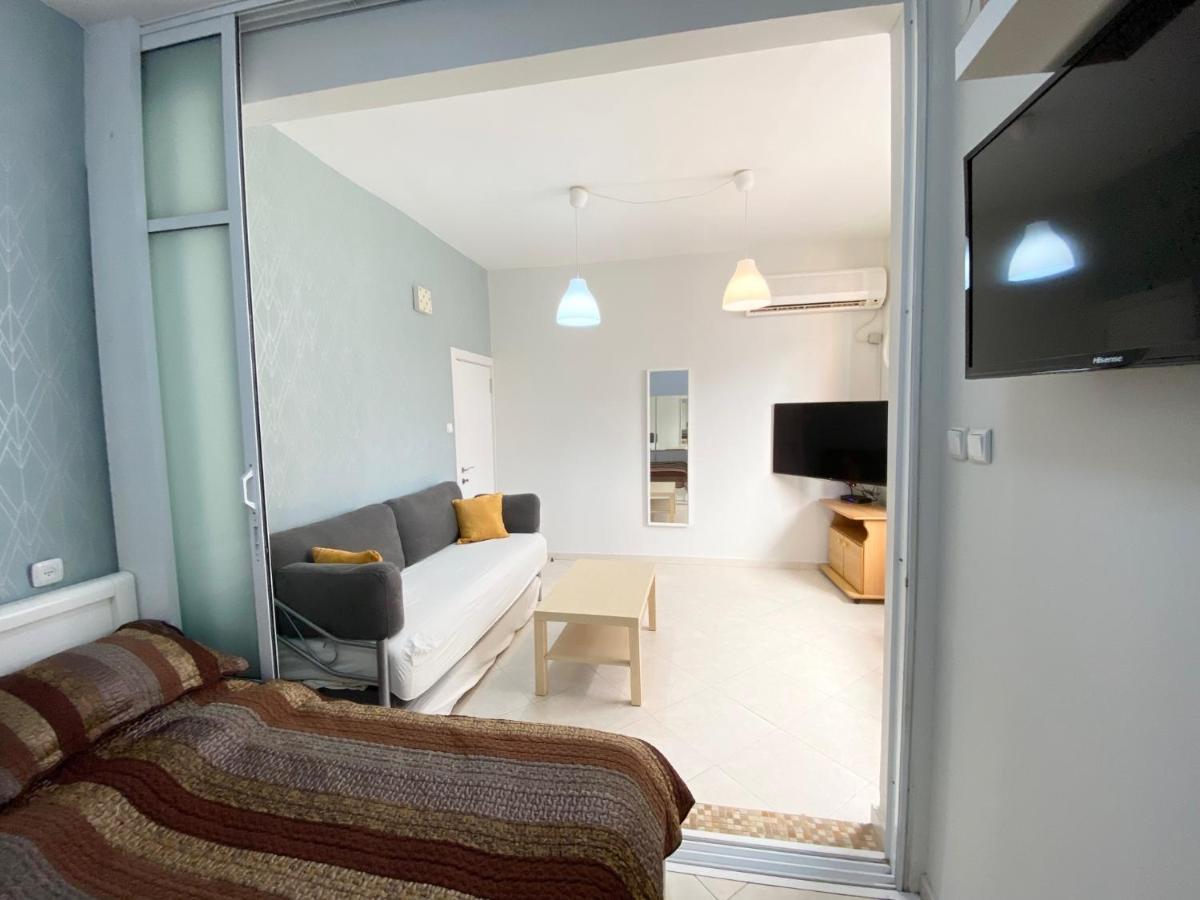 Sea Suites Tel Aviv Exterior photo