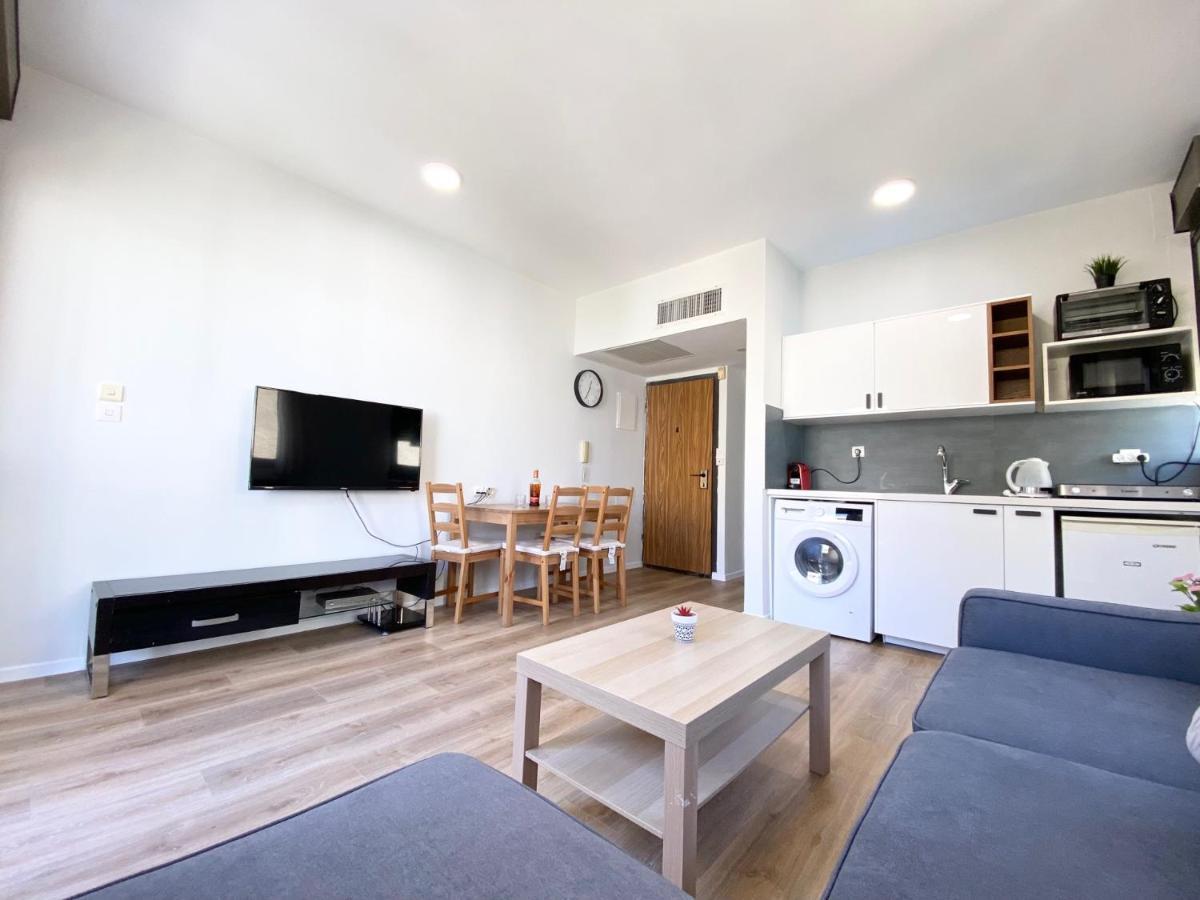 Sea Suites Tel Aviv Exterior photo
