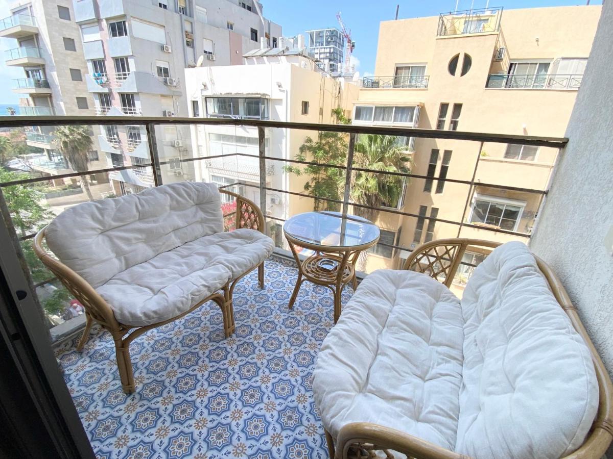 Sea Suites Tel Aviv Exterior photo