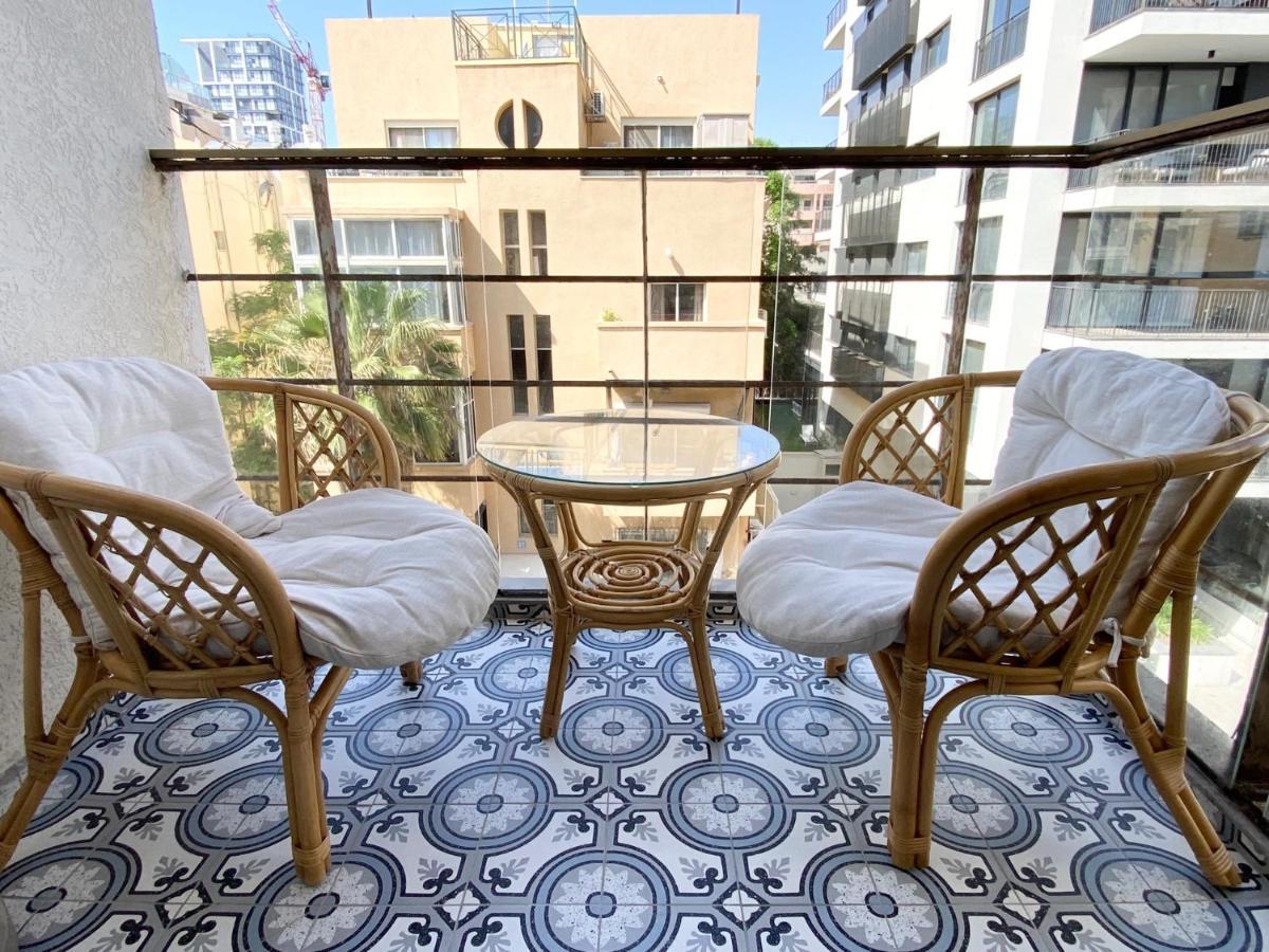 Sea Suites Tel Aviv Exterior photo