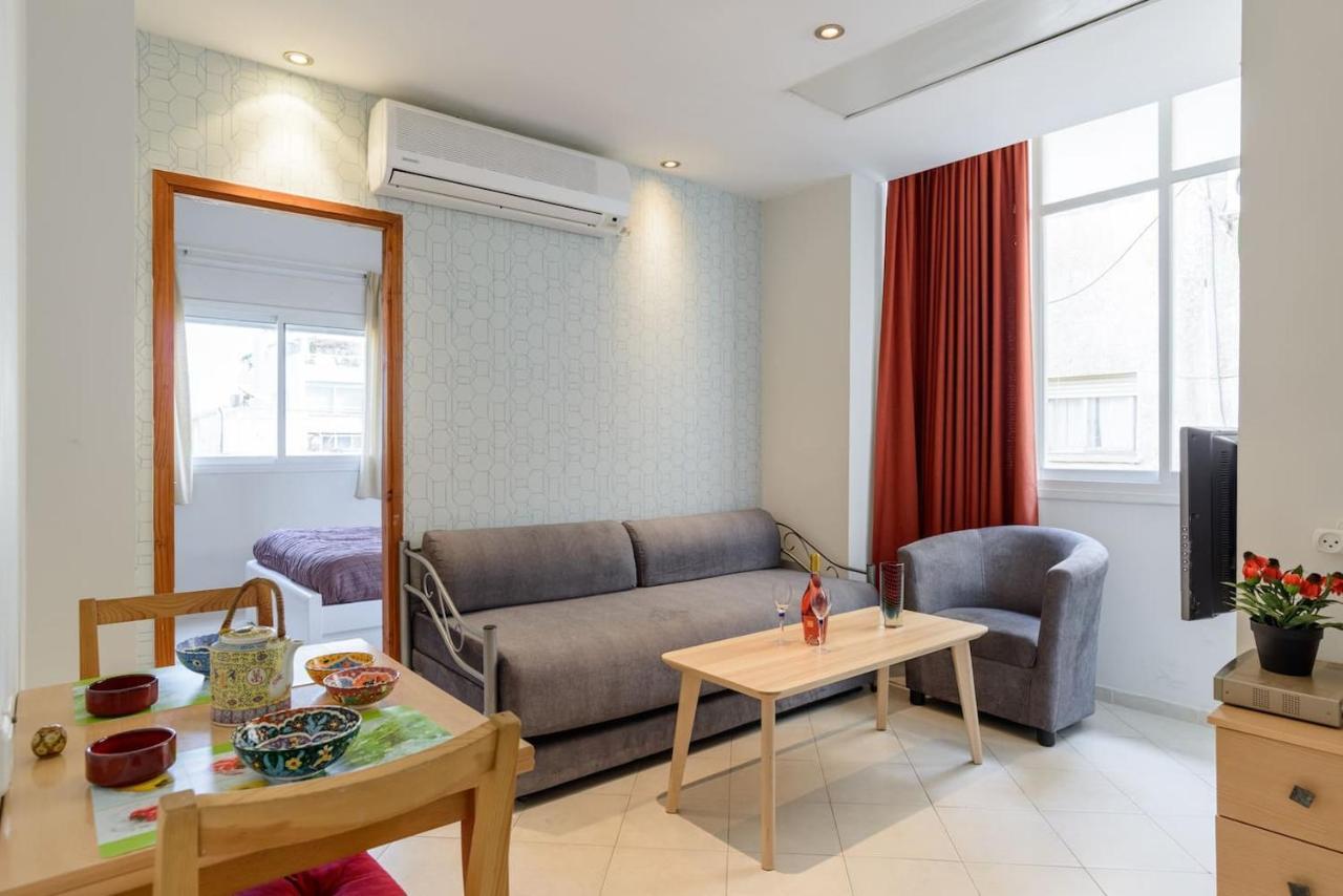 Sea Suites Tel Aviv Exterior photo